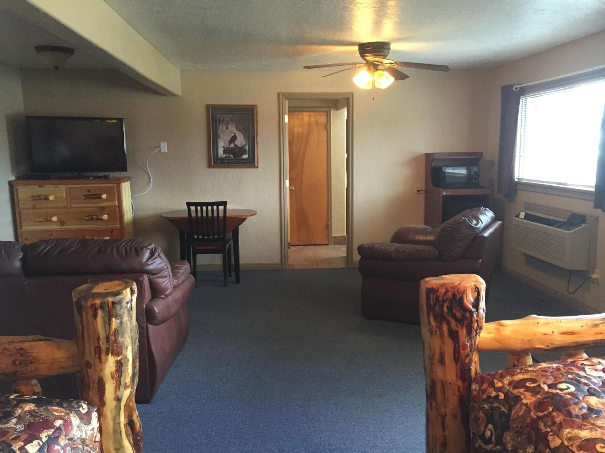 Harrison Inn Duchesne Luaran gambar