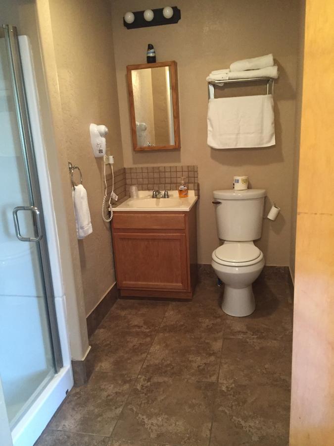 Harrison Inn Duchesne Luaran gambar