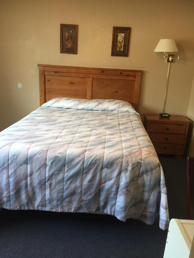Harrison Inn Duchesne Luaran gambar