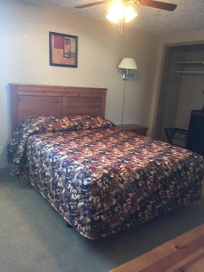 Harrison Inn Duchesne Luaran gambar